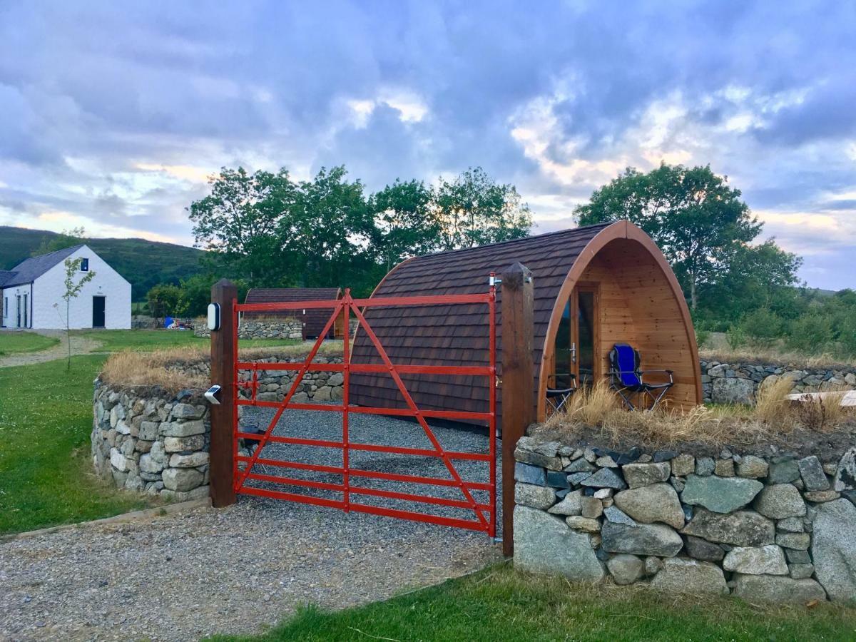 Готель Bluebell Lane Glamping Ньюрі Екстер'єр фото